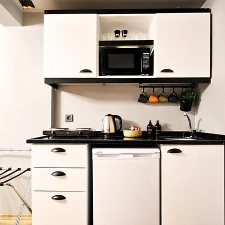Apartment Galipdede Istanbul